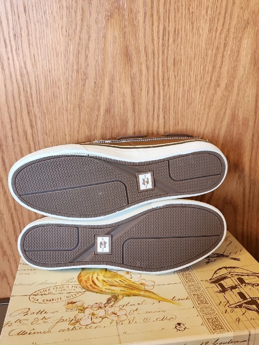 Bass Men's Tan Leather Boat Shoes with White Sole